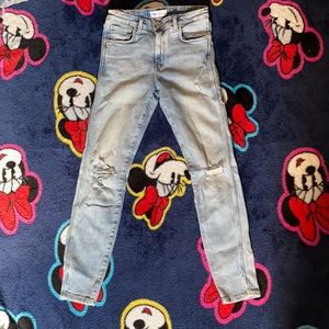 Light wash Zara jeans
